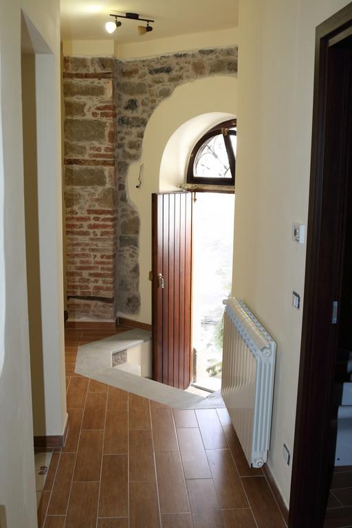 Отель Il Vicolo Tortorici Экстерьер фото